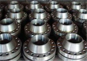 碳鋼對(duì)焊法蘭生產(chǎn)廠家 以嚴(yán)謹(jǐn)工藝筑造水暖與建筑金屬制品之基