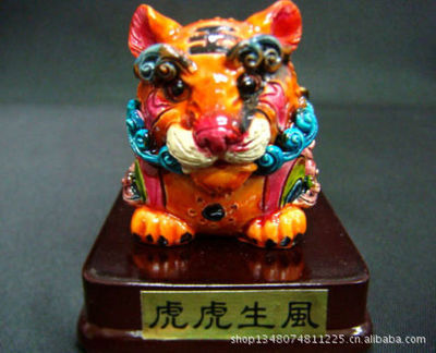 彩繪樹(shù)脂動(dòng)物虎十二生肖套裝 家居裝飾與風(fēng)水文化的完美融合